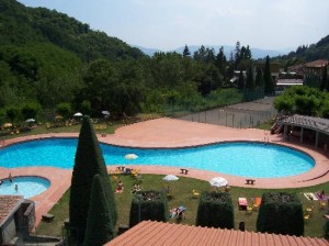 piscina-hotel-marrani